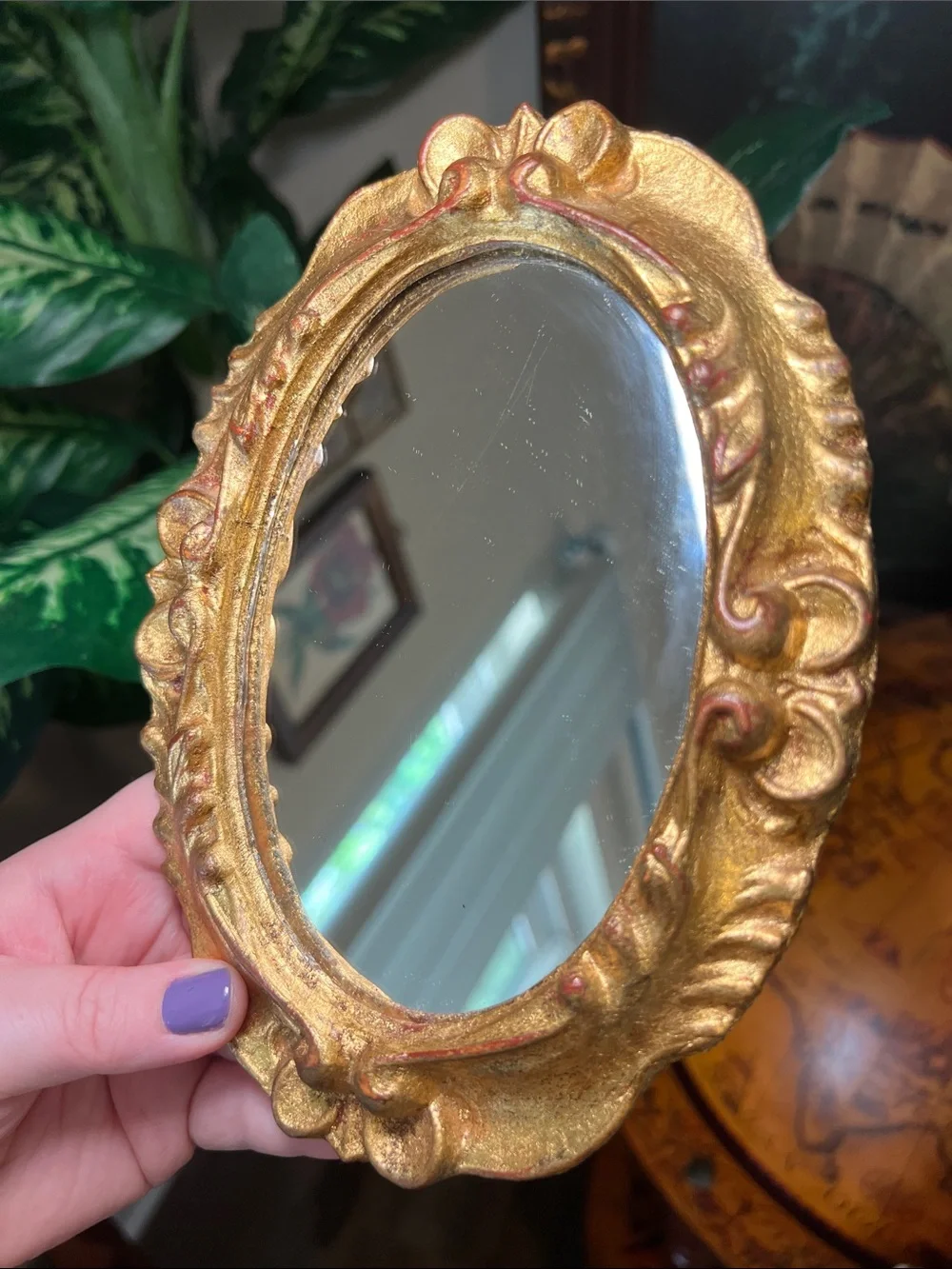 Vintage Florentine Rococo Made in Italy Gold Gilt Small Oval Accent Mirror